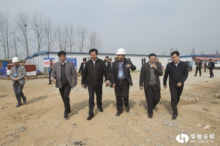 省委常委、市委書(shū)記黃楚平調(diào)研白洋港口新區(qū)1.jpg